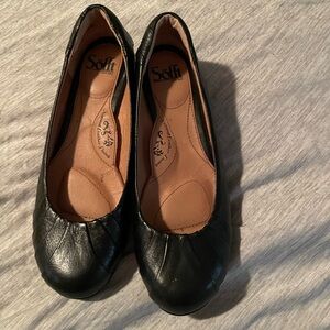 Women’s Black Flats